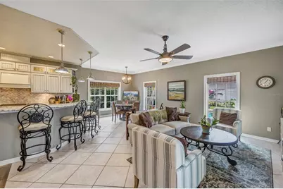 852 35th Avenue N, Saint Petersburg, FL 33704 - Photo 16