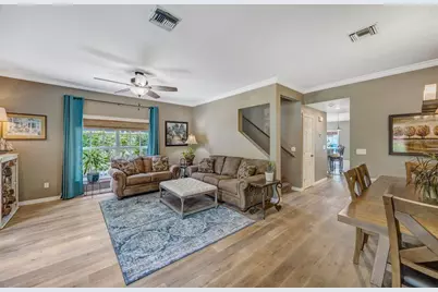 852 35th Avenue N, Saint Petersburg, FL 33704 - Photo 4