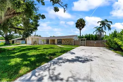 13603 Westshire Drive, Tampa, FL 33618 - Photo 6