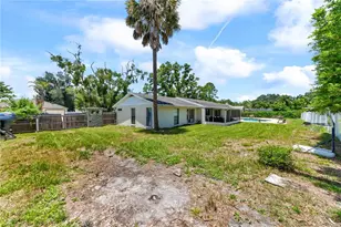 13603 Westshire Dr, Tampa, FL 33618 - Photo 10