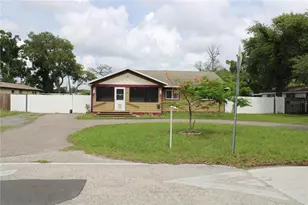 7987 63rd St N, Pinellas Park, FL 33781 - Photo 2