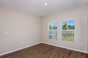 34710 Silent Pine Run, Dade City, FL 33525 - Photo 14