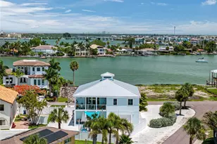15808 Redington Dr, Redington Beach, FL 33708 - Photo 2