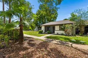 2945 Grove Wood Blvd, Palm Harbor, FL 34683 - Photo 1