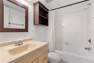 108 Woodlands Ct, Oldsmar, FL 34677 - Photo 16