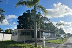 12674 Seminole Blvd, Largo, FL 33778 - Photo 2
