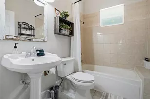 5602 N Ola Ave, Tampa, FL 33604 - Photo 14