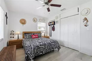 6810 4th Ave N, Saint Petersburg, FL 33710 - Photo 14