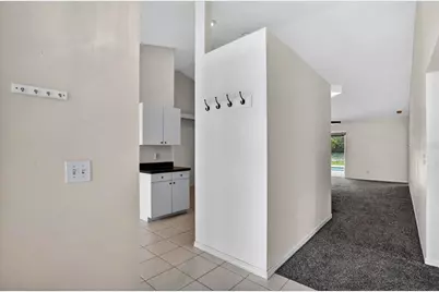 7122 87th Lane E, Palmetto, FL 34221 - Photo 4