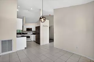 7122 87th Ln E, Palmetto, FL 34221 - Photo 6