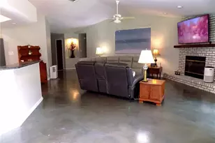 3374 Cooper Rd, Plant City, FL 33565 - Photo 8