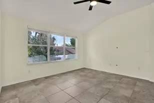 805 Straw Lake Dr, Brandon, FL 33510 - Photo 14