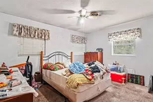 23524 SW Tamarix Ct, Dunnellon, FL 34431 - Photo 16