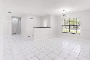 1431 Peachfield Dr, Valrico, FL 33596 - Photo 8