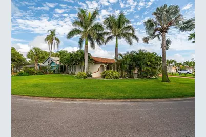 1200 80th St S, Saint Petersburg, FL 33707 - Photo 74