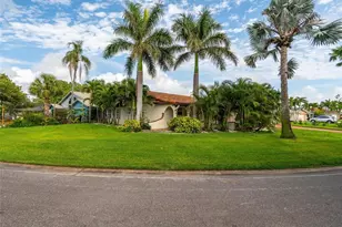 1200 80th St S, Saint Petersburg, FL 33707 - Photo 88