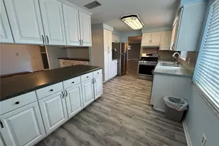 11296 90th Ave, Seminole, FL 33772 - Photo 2