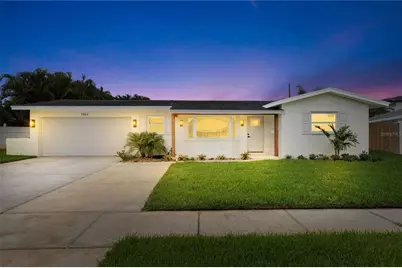 1563 Eden Isle Boulevard NE, Saint Petersburg, FL 33704 - Photo 1