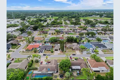 10951 Peppertree Ln, Port Richey, FL 34668 - Photo 8