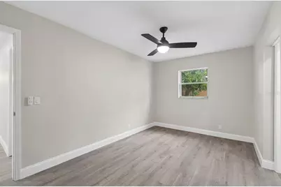 6532 S West Shore Circle, Tampa, FL 33616 - Photo 18