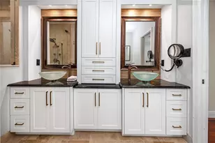 920 N Shore Dr NE, Saint Petersburg, FL 33701 - Photo 26