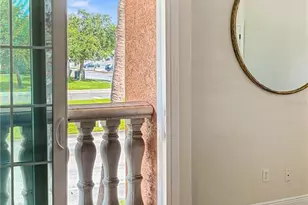 920 N Shore Dr NE, Saint Petersburg, FL 33701 - Photo 26
