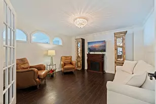 5700 Mariner St, Tampa, FL 33609 - Photo 6