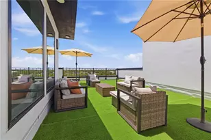 2104 4th St S, Saint Petersburg, FL 33705 - Photo 32