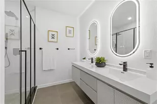 2104 4th St S, Saint Petersburg, FL 33705 - Photo 26