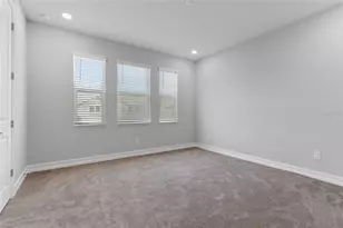 4989 San Martino Dr, Wesley Chapel, FL 33543 - Photo 18