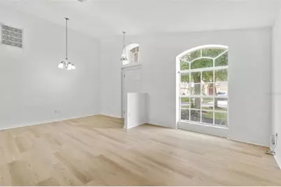 7315 Newhall Pass Lane, Wesley Chapel, FL 33545 - Photo 10
