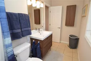 3889 Pompano Dr SE, Saint Petersburg, FL 33705 - Photo 24