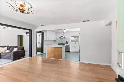4104 W Knights Avenue, Tampa, FL 33611 - Photo 4