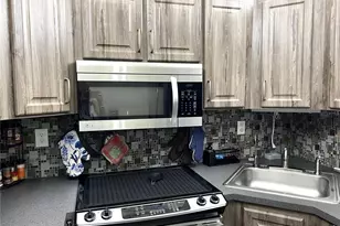 1433 Pine Glen Pl, Tarpon Springs, FL 34688 - Photo 20