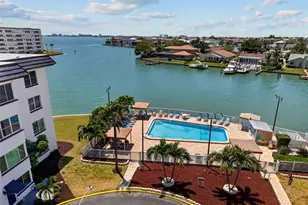 5925 Shore Blvd S, Gulfport, FL 33707 - Photo 54