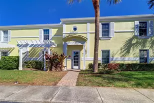 225 Pompano Dr SE, Saint Petersburg, FL 33705 - Photo 2
