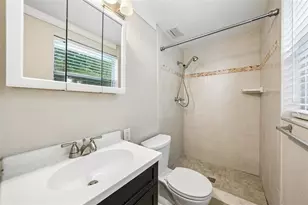 1603 Fox Run Dr, Tarpon Springs, FL 34689 - Photo 26