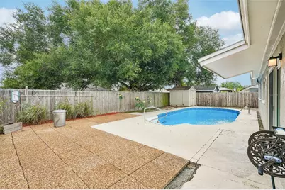1603 Fox Run Drive, Tarpon Springs, FL 34689 - Photo 38