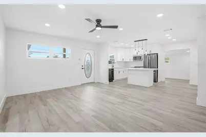 529 Firefly Lane, Apollo Beach, FL 33572 - Photo 4