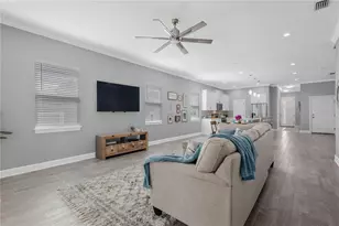 2524 Lake Ellen Ln, Tampa, FL 33618 - Photo 10