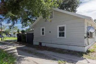 2521 4th St S, Saint Petersburg, FL 33705 - Photo 38