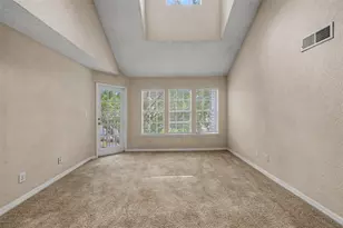 3270 Haviland Ct, Palm Harbor, FL 34684 - Photo 6