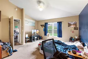 11019 Connacht Way, Tampa, FL 33610 - Photo 18