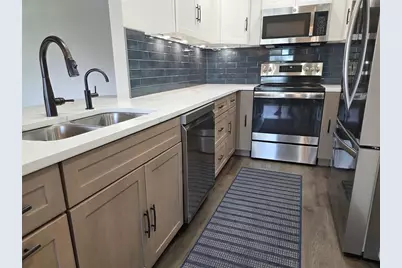 507 Plaza Seville Court #514, Treasure Island, FL 33706 - Photo 6