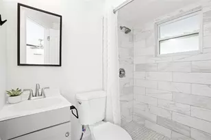 2444 32nd Ave N, Saint Petersburg, FL 33713 - Photo 22