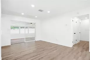 1348 Buckingham Dr, Clearwater, FL 33756 - Photo 12