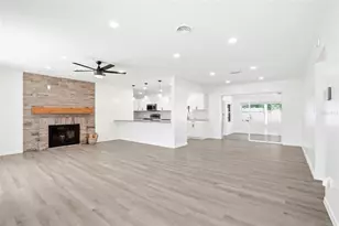 1348 Buckingham Dr, Clearwater, FL 33756 - Photo 8