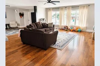 12305 Leanne Drive, Dade City, FL 33525 - Photo 4