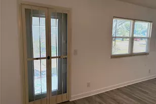 201 Bedford St, Sun City Center, FL 33573 - Photo 4
