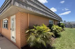 201 Bedford St, Sun City Center, FL 33573 - Photo 28